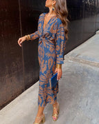 Vestido largo estampado con escote de pico y manga larga