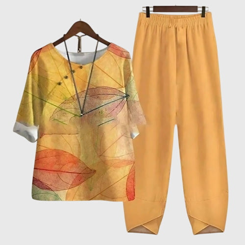 Relaxed Two Piece Set with Breathable Handle