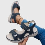 Sandaler med bred tåbox, dämpad innersula och greppsula