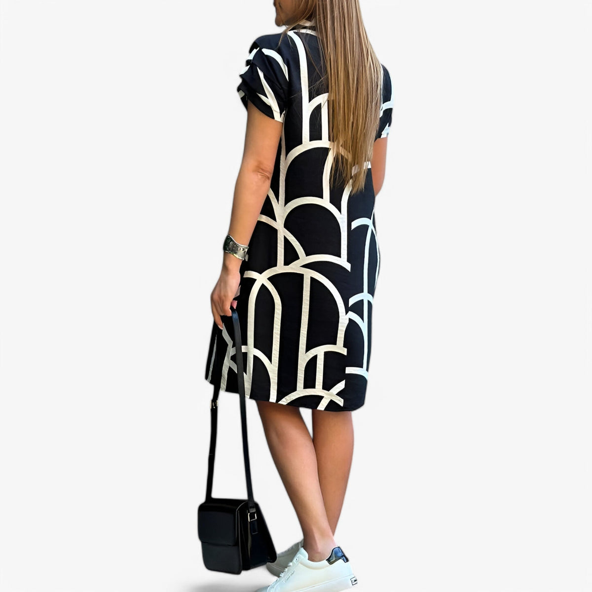 Vestido midi por capas con manga corta y caída fluida
