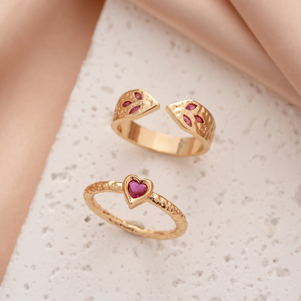 Pink Zirconia Heart Ring Set with Snake Pattern Band