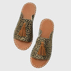Dämpad sandal med ovandel som andas