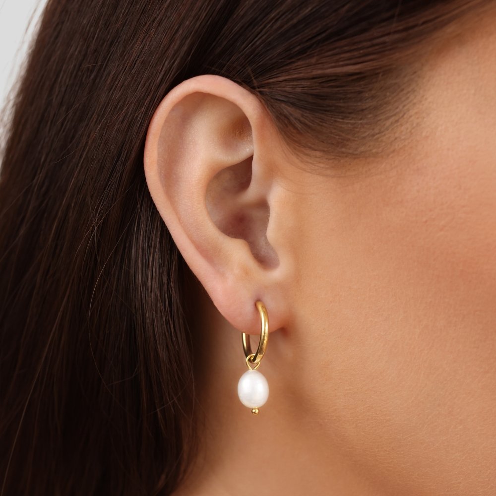 Freshwater Pearl Drop Earrings with a Silver-Tone Clasp