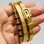 Conjunto de cuatro pulseras con detalle de circonitas