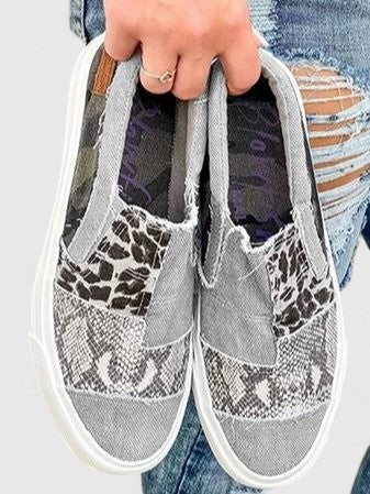 Mocasines con amortiguación y suela antideslizante
