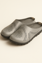 Zapatos sin cordones con troquelado mandala y suela flexible de confort