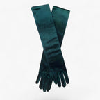 Velvet Gloves with Soft Lining and Retro-Inspired Style