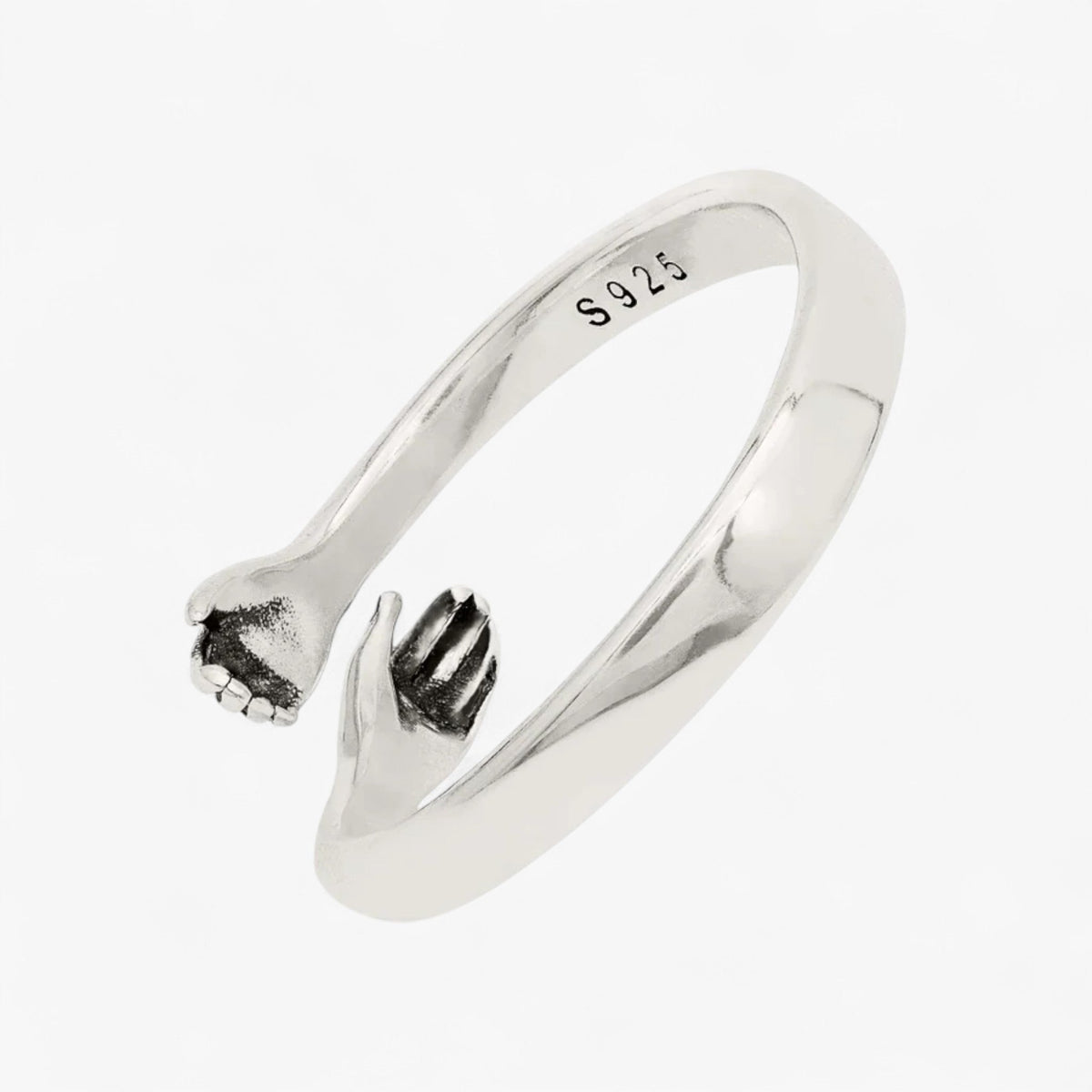 Flätad ring med en mjuk, kramliknande kurva