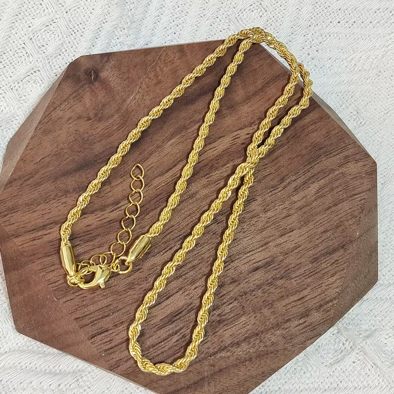 Twisted Rope Chain Necklace with Textured Links and Bright Shine