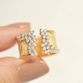 Vintage-Style Zirconia Ring with Warm Setting in Gold Colour