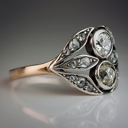 Vintage-Style Zirconia Rose Ring in Rose Gold Colour