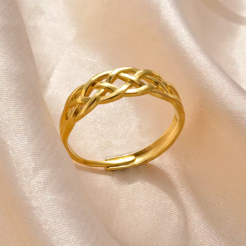 Woven Loop Ring with Interlaced Rope-Style Band Design