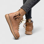 Boots med stickade paneler, snörning och sidodragkedja