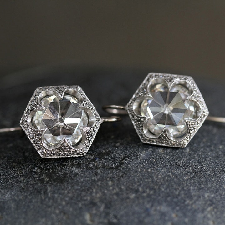 Vintage-Style White Round Glass Earrings with Milky Sheen