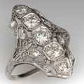 Vintage-Style Shield Ring with Zirconia in Silver Colour