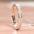 Vintage-Style Simple Zirconia Ring with Classic Setting