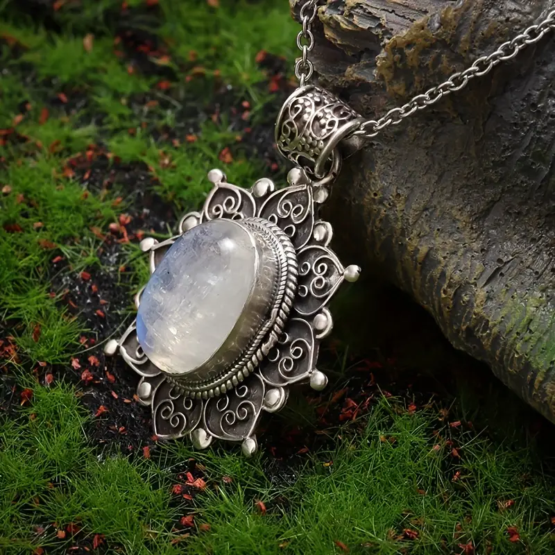 Vintage-Style Round Milky White Stone Necklace with Soft Sheen