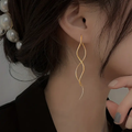 Vintage-Style Wavy Dangle Earrings with Fluid Movement