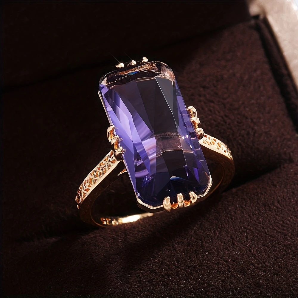 Rectangular Violet Glass Ring on a Slim Band in Gold Colour