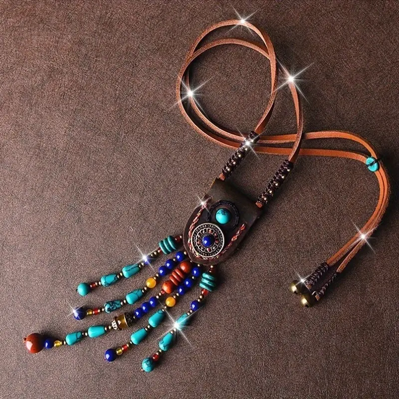 Tribal-Style Stones Necklace with Earthy Character