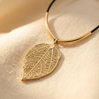 Textured Statement Necklace with Bold Presence and Crafted Finish