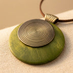 Retro Threaded Pendant Long Necklace with Vintage Feel