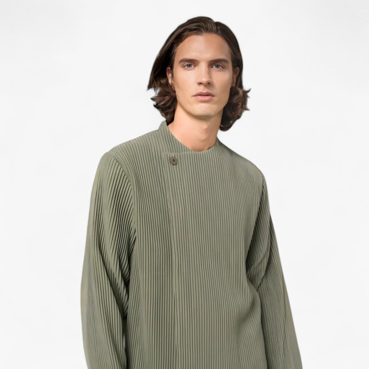 Pleated Jacket with Structured Silhouette for Transitional Weather