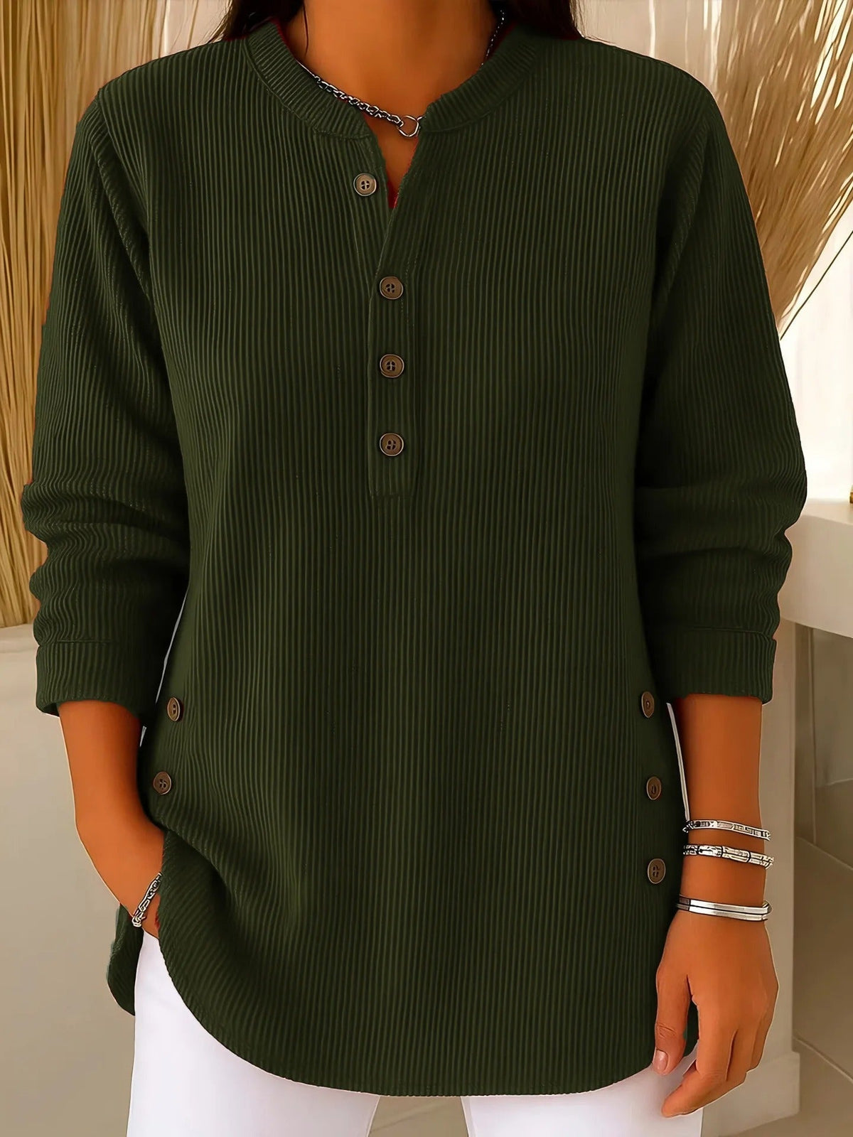 Lightweight Jumper with Warmth Without Bulk