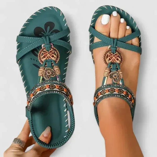 Sandalias de puntera ancha con suela estable y con sujeción