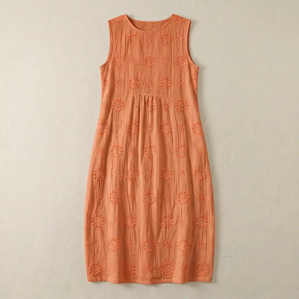 Vestido oversize sin mangas con delicados bordados