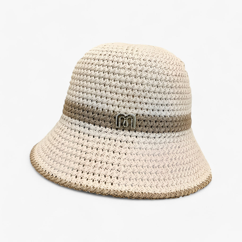Bredbrättad solhatt med paneler i mesh som andas
