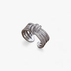 Anillo de diseño abierto con circonita en tono dorado o plata
