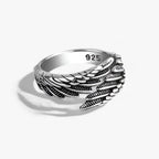 Adjustable Angel Wing Ring in Gothic Style