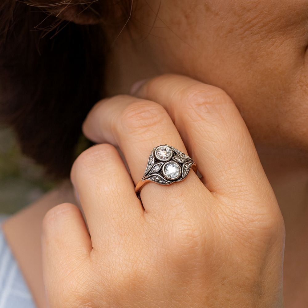 Vintage-Style Zirconia Rose Ring in Rose Gold Colour