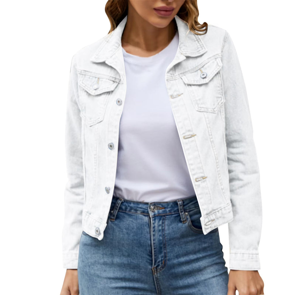 Denimjacka med knäppning och fickor