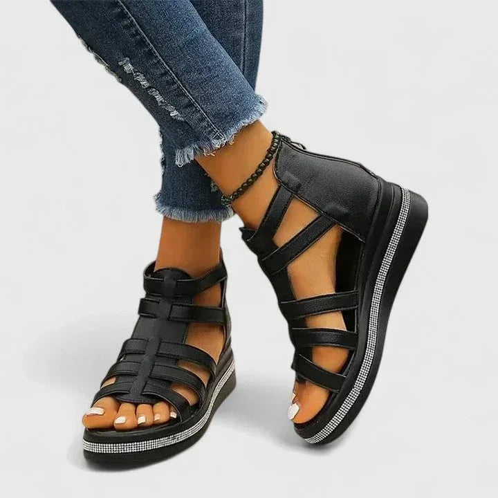 Sandalias de cuña con apliques y plantilla acolchada