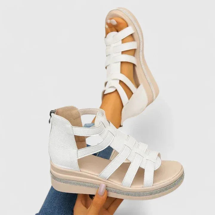 Sandalias de cuña con apliques y plantilla acolchada