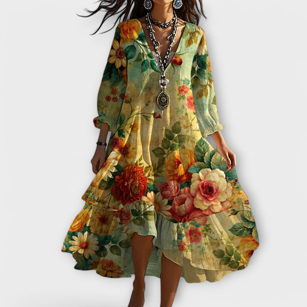 Boho sommarklänning med blommönster och V-ringning
