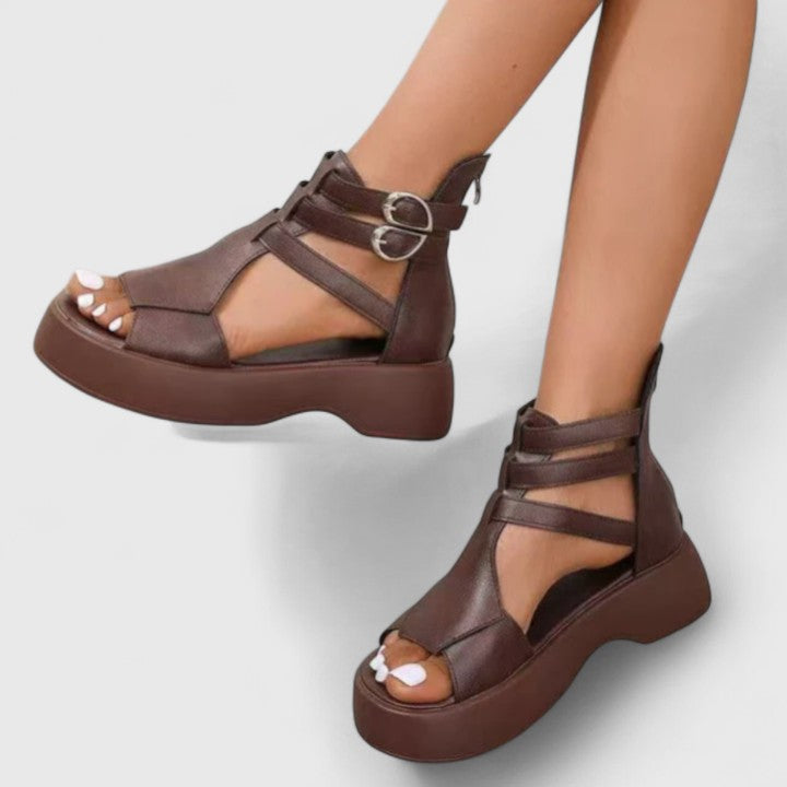 Sandalias de plataforma con diseño de varias tiras cruzadas