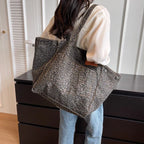 Bolso tote de lona oversize con estampado de leopardo