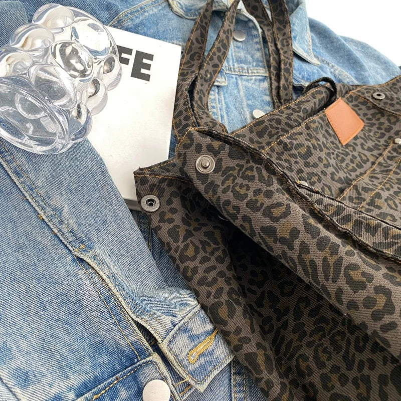 Bolso tote de lona oversize con estampado de leopardo
