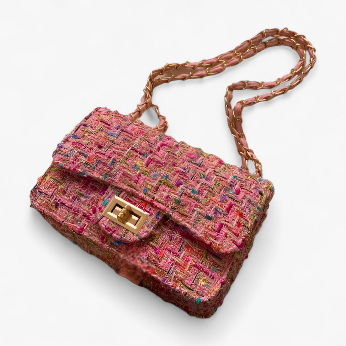 Elegant Tweed Shoulder Bag with Classic Silhouette
